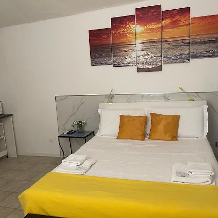 1-Tourist House Bologna-Cefalonia - Self Check-In Экстерьер фото